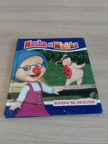 Masha Et Michka - Masha Se Déguise