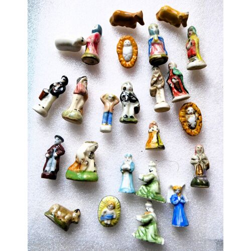 Lot 21 Fèves De Crèche