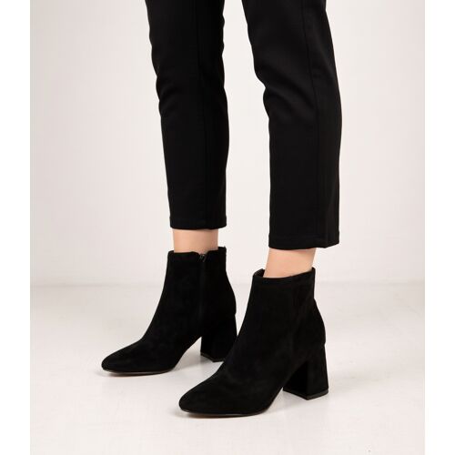 Bottines En Daim Noires Avec Talons Taille 37 Neuves