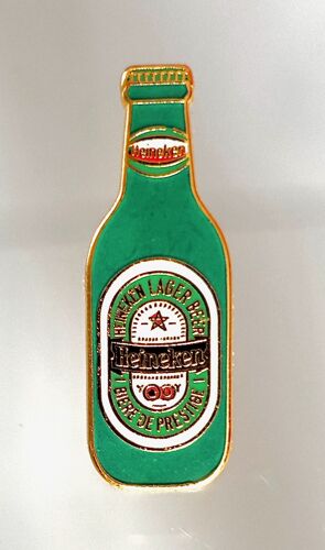 Pins Biere Heineken. Pins Boisson. Signé Drago. Très Belle Qualité.