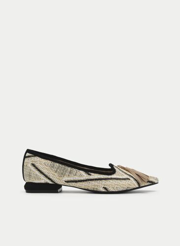 Mocassins Beige Avec Pompons Taupe Et Talon Noir