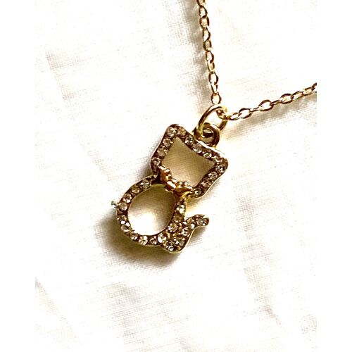 Collier Pendentif Forme Silhouette Petit Chat Chaton Petites Pierres Blanches Strass Animal Faune Bijou Doré Fantaisie Femmes