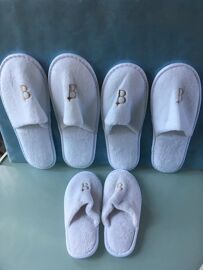 3 Chaussons Pour Famille : Homme, Femme Enfant Avec Initiale B - Neufs