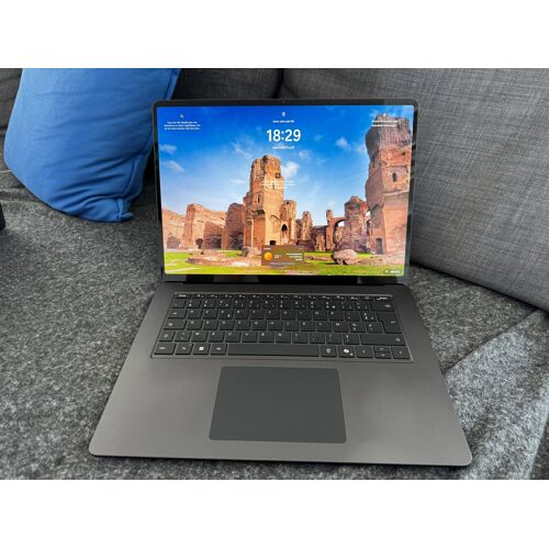 PC Portable Microsoft Surface Laptop 7e édition 15" Ecran tactile Copilot+ PC Snapdragon® X Elite 32 Go RAM 1 To