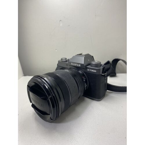 Fujifilm X-T200 + Fujinon XF 10-24mm f/4 R OIS – Très bon état