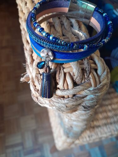 Bracelet Fantaisie Bleu Avec Brillants