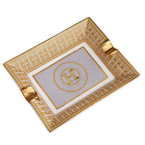 Cendrier Accessoires pour la maison en plein air Porte-cigares Accessoires de bureau créatifs pour cendrier