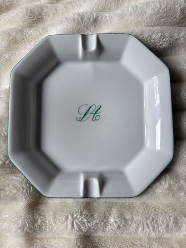 Cendrier 1992 porcelaine Limoges - peint main