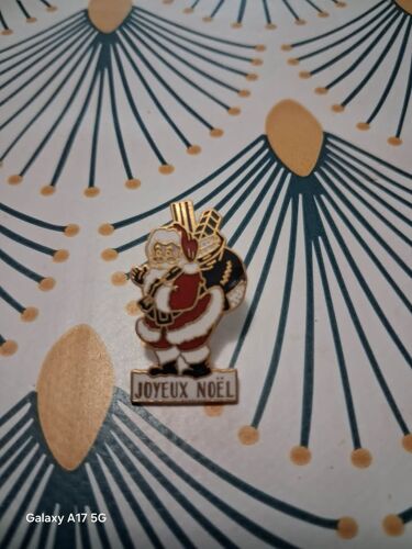 Pins Joyeux Noel