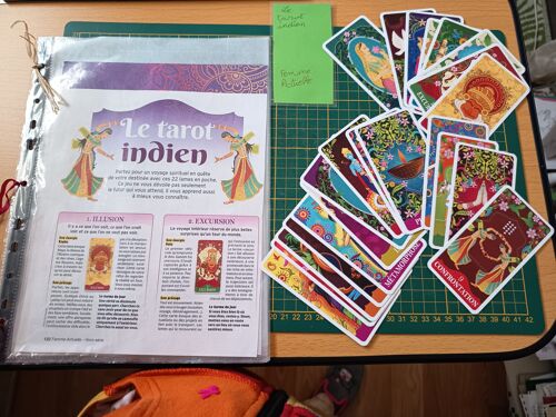 Jeu De Cartes Tarot Indien Femme Actuelle