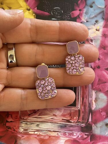 Boucles D’Oreilles, Couleur Lila