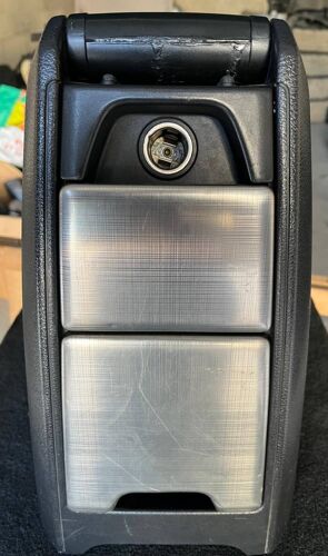 Volvo Xc90 Phase 2 Accoudoir Console Centrale Arriere Avec Prise 12v D Origine