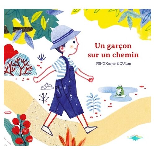 Un Garçon Sur Un Chemin