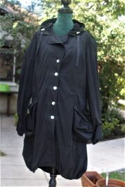 Beau Trench/Imperméable Noir Deca Idéale Pour La Mi Saison Modèle Neuf .Taille Étiquetèe: 3.