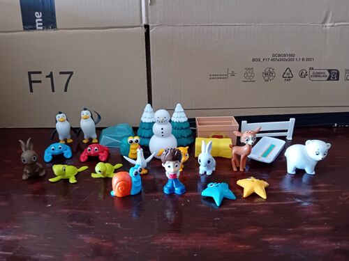 Pat'patrouille accessoires : figurines animaux + Ryder et divers objets