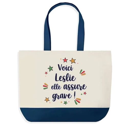 Sac shopping fond bleu Leslie elle assure grave Cadeau Anniversaire Noël | Design Graphique Grand Sac Courses Cabas