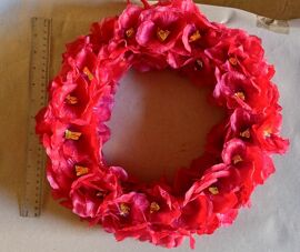 Couronne de fleurs artificielles 30cm x 30cm