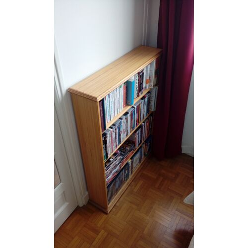 Meuble DVD / bibliothèque en hêtre massif – compact et pratique