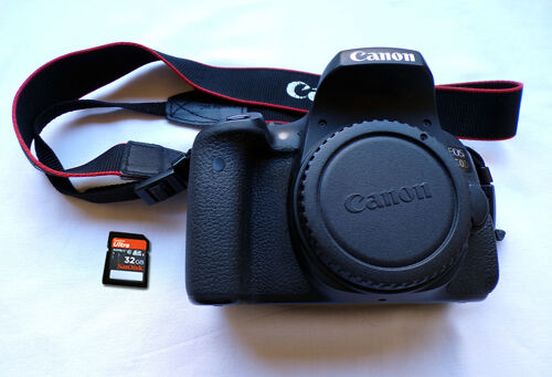 Appareil photo numérique APS-C Canon 750 D
