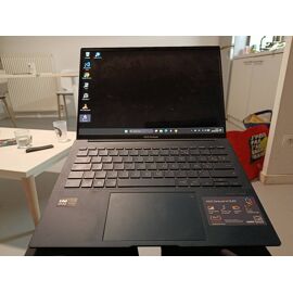 PC Portable Asus Zenbook UX3405MA-QD730W 14" Intel® Core¿ Ultra 5 16 Go RAM 512 Go SSD Bleu