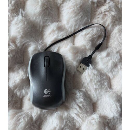 Souris avec fil Logitech M125