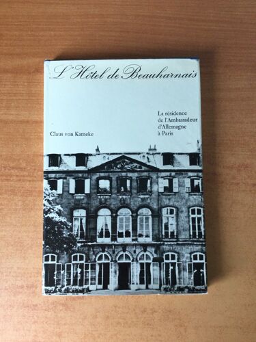 L'hotel De Beauharnais La Résidence De L'ambassadeur D'allemagne À Paris