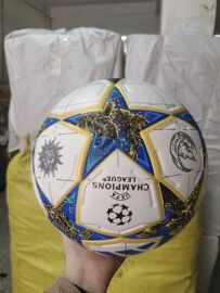 Ballons De Foot Champions League,Neuf.T5