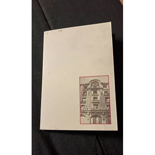 12 Cartes Postales Unes Du Journal Le Monde