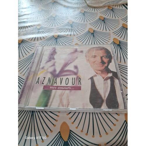 Charles Aznavour "Mes Amours"