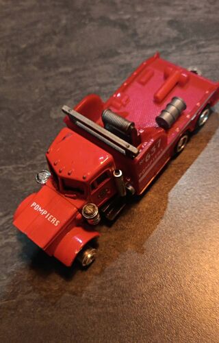 Camion miniature pompier welly
