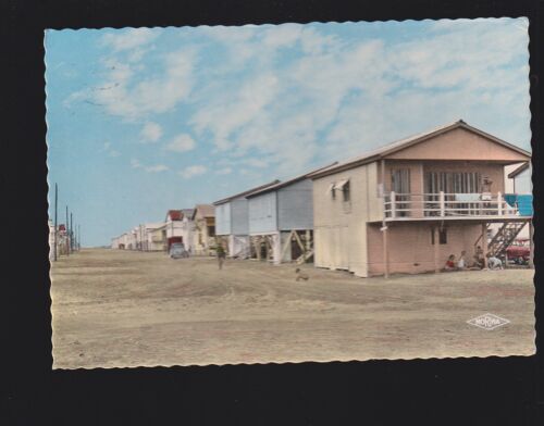 11 - Gruissan-Plage : Les Chalets - Voitures (Citroën 2cv)