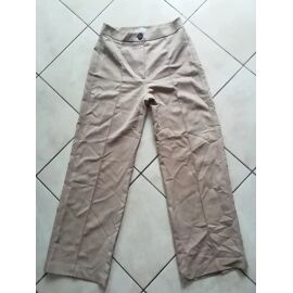 Pantalon À Jambes Larges Bershka Taille 38.