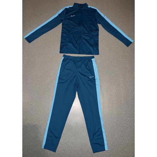 Ensemble Survêtement Pantalon + Veste Nike Dri Fit