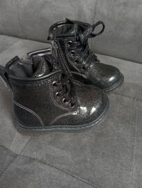 Bottines Fille Noires Brillantes Neuves – Pointure 20 – Zip + Lacets – Semelle Antidérapante