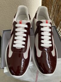 Prada Cup Rouge Bordeaux Neuf - 45