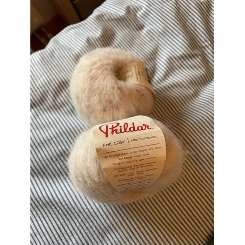 2 Pelotes De Phil Cosy De Chez Phildar , Coloris Écru