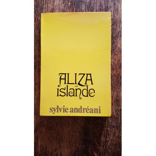 Aliza En Islande