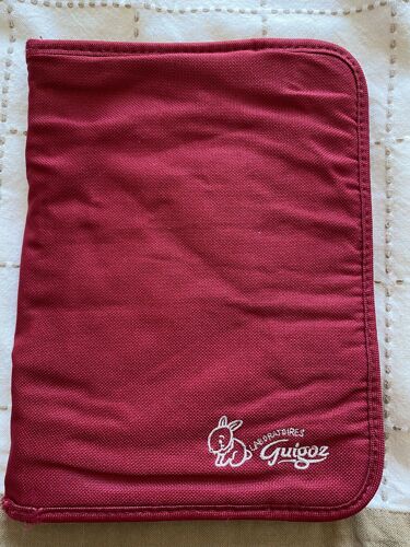 Protège Carnet De Santé Guigoz
