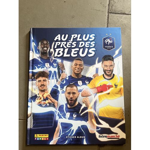 Au Plus Près Des Bleus Sticker Album