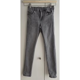 Jean Zara, Taille 8 Ans