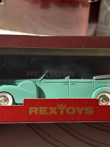 CADILLAC V16 1938-1940 TORPEDO 1/43ème, BLEU TURQUOISE, REXTOYS
