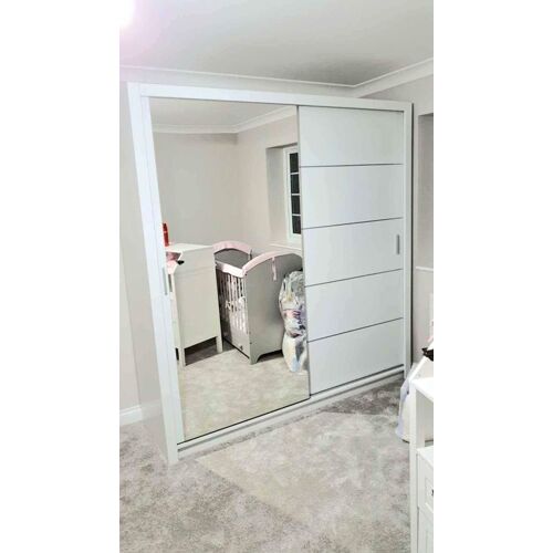 Armoire à Portes Coulissantes