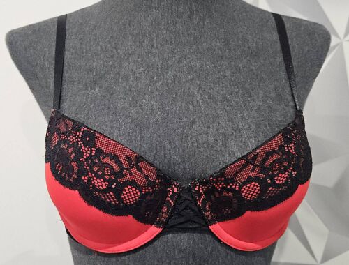 Soutien Gorge Rouge Et Noir Dentelle 90b Neuf