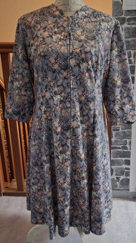 Robe Vintage Fleurie Zippée Devant
