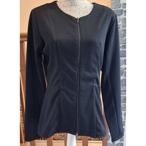 Veste Noire Zippée Fluide Et Légère
