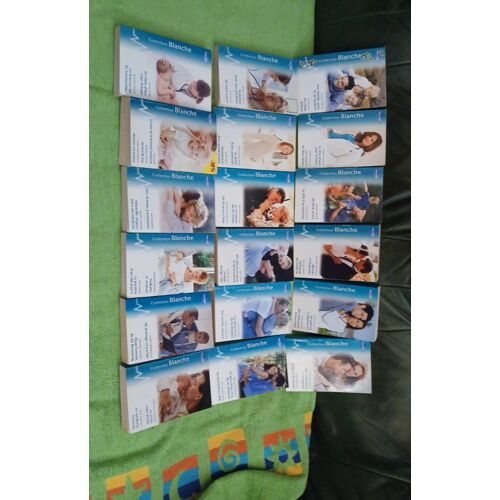 Harlequin Collection Blanche Lot De 18 Livres