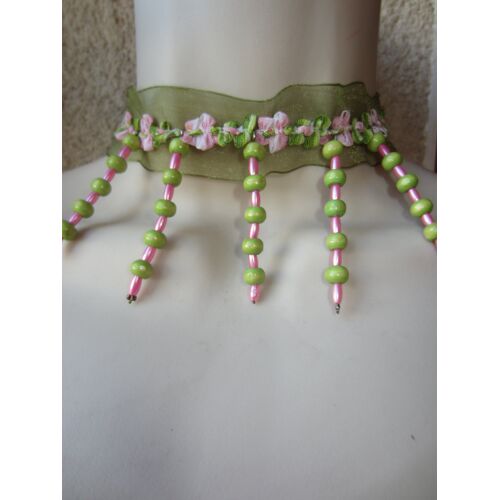 Collier N° 133 Vert Et Rose