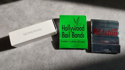 Pochettes Allumettes Los Angeles Mondrian Hotel Hollywood Bail Bonds Winston No Bull 2 Pochettes Et Une Boite Années 2000