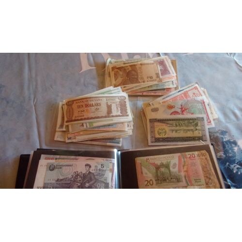 Gros Lot De Billets Banque