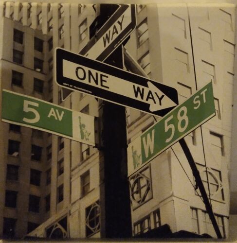Tableau Toile Sur Chassis Rue De New York Street Art 30x30cm
